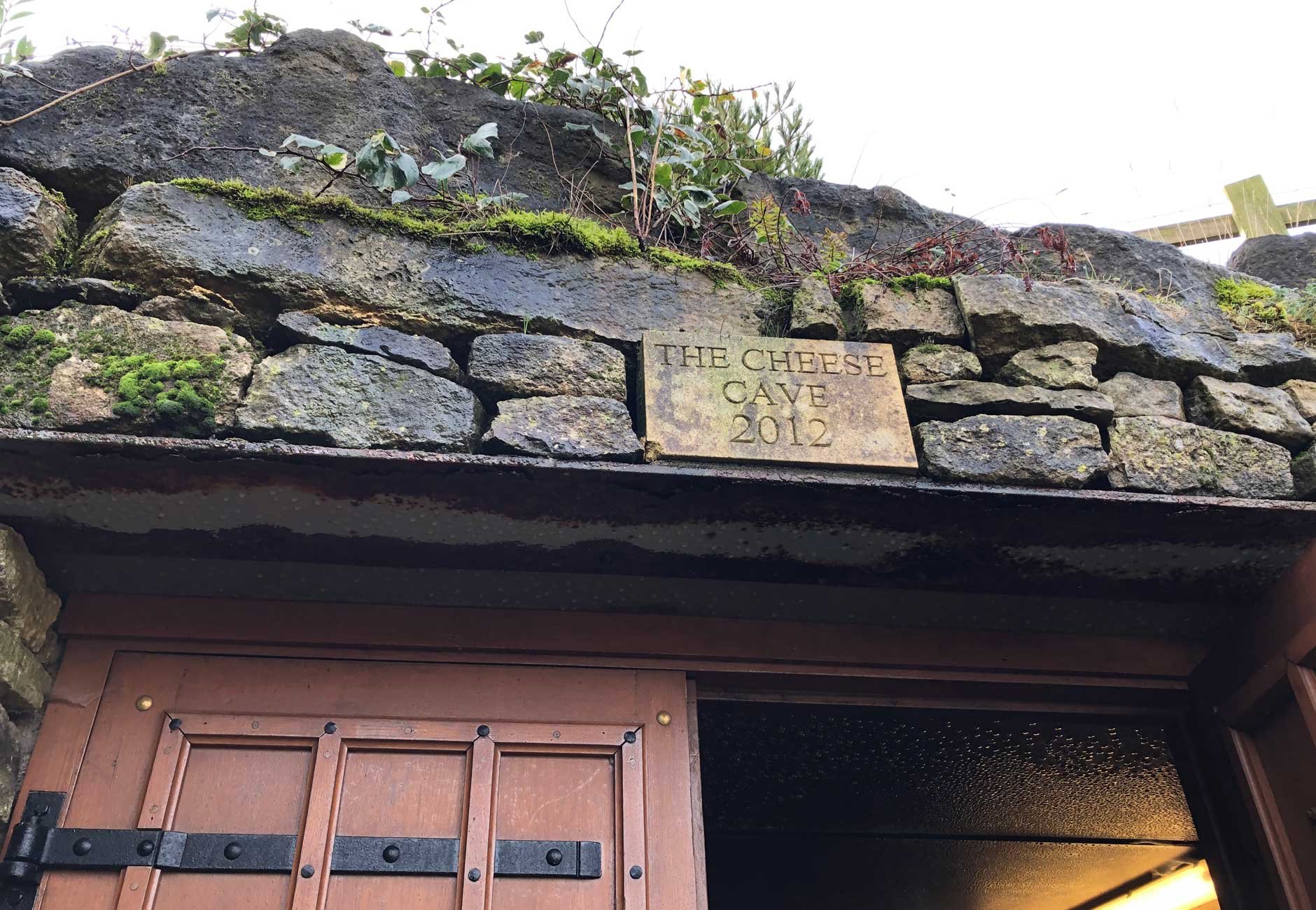 Ford-farm-cave