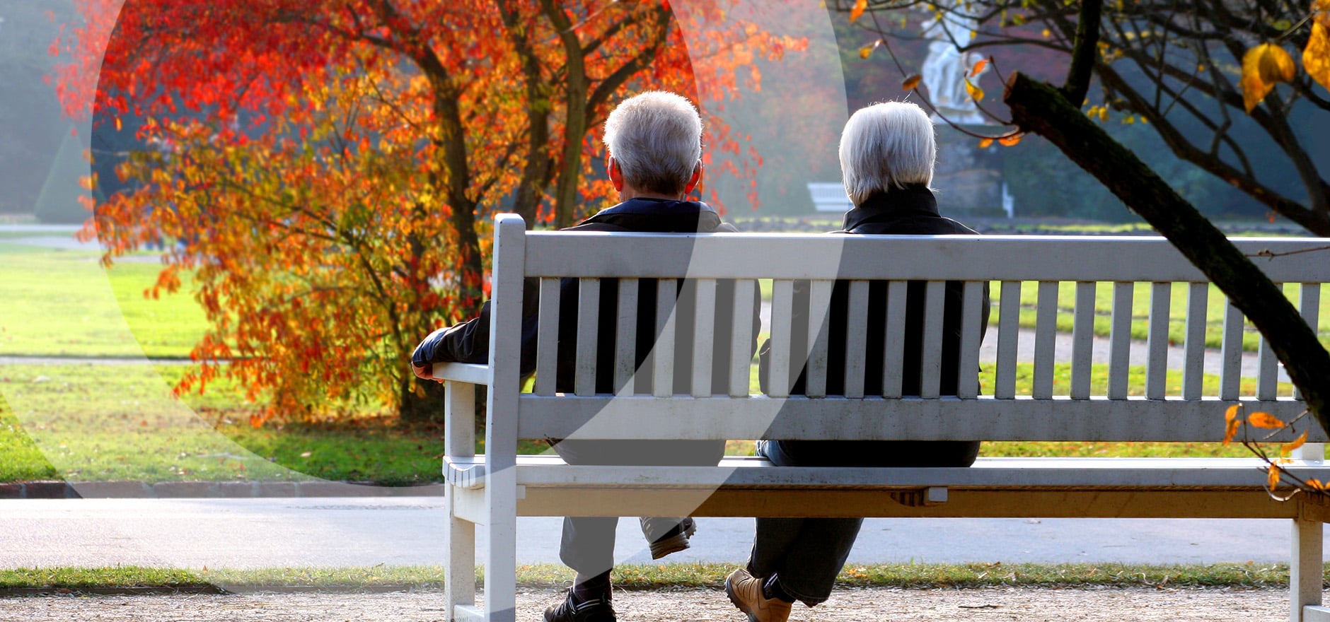Elderly couple on bench
